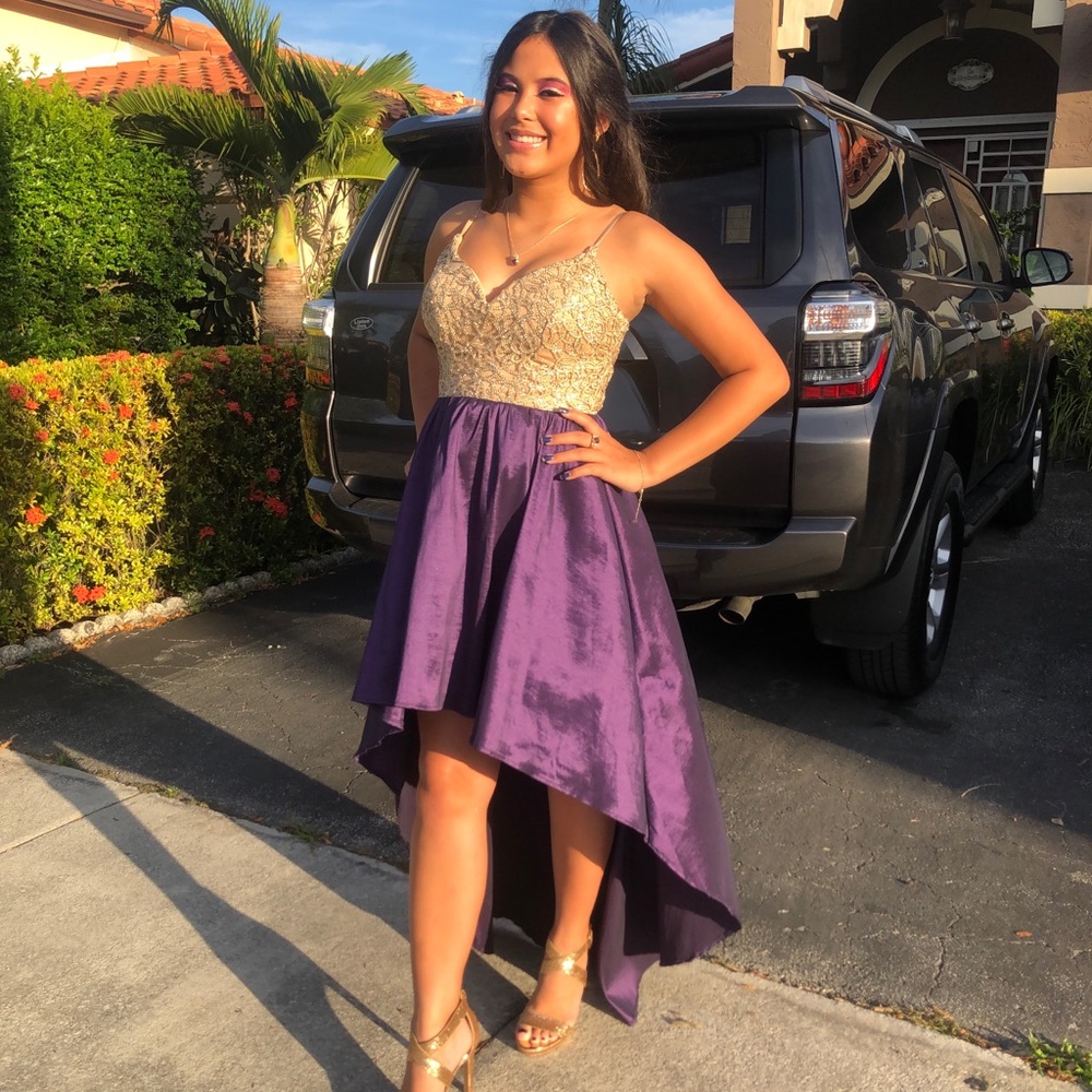Prom Dress - Picture 2 of 3